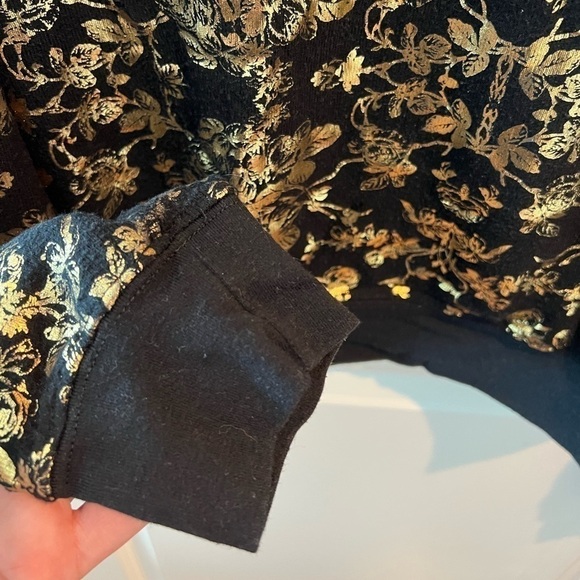 Wildfox Metallic Gold Foil Rose Pattern Print Black Crewneck Sweatshirt - Picture 5 of 16
